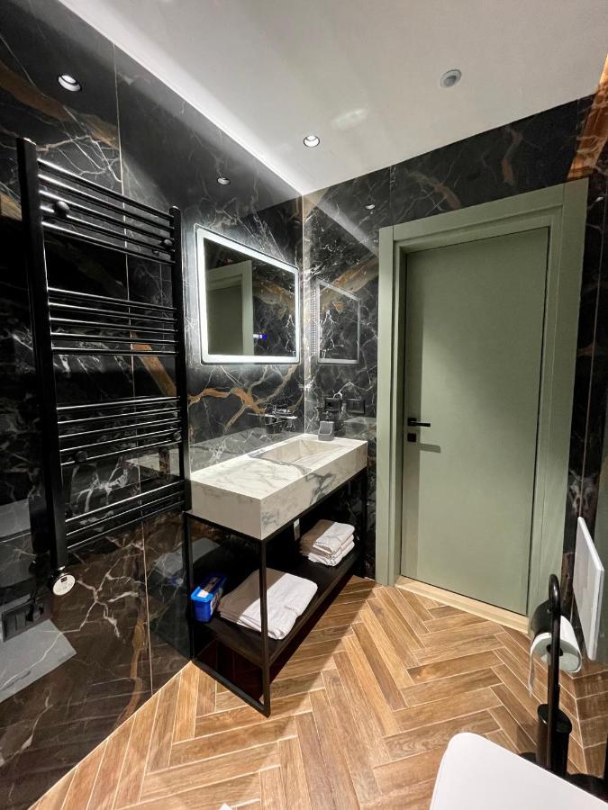 Queens Luxury Leilighet Tiranë